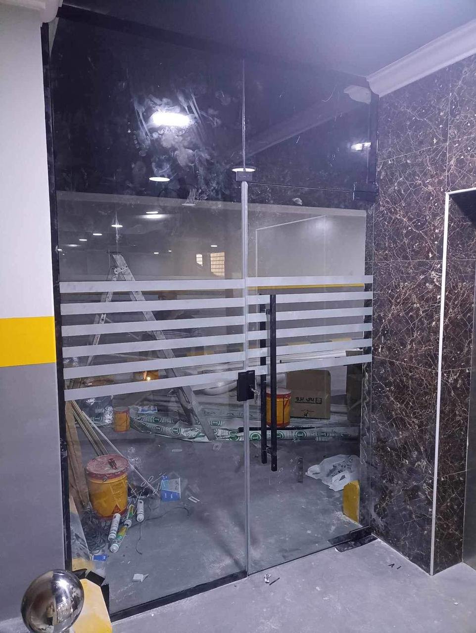 زجاج